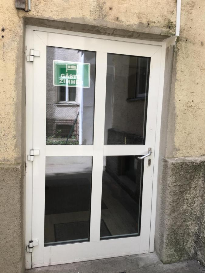 Pension&Hostel Anna - Monteurzimmer ميونيخ المظهر الخارجي الصورة
