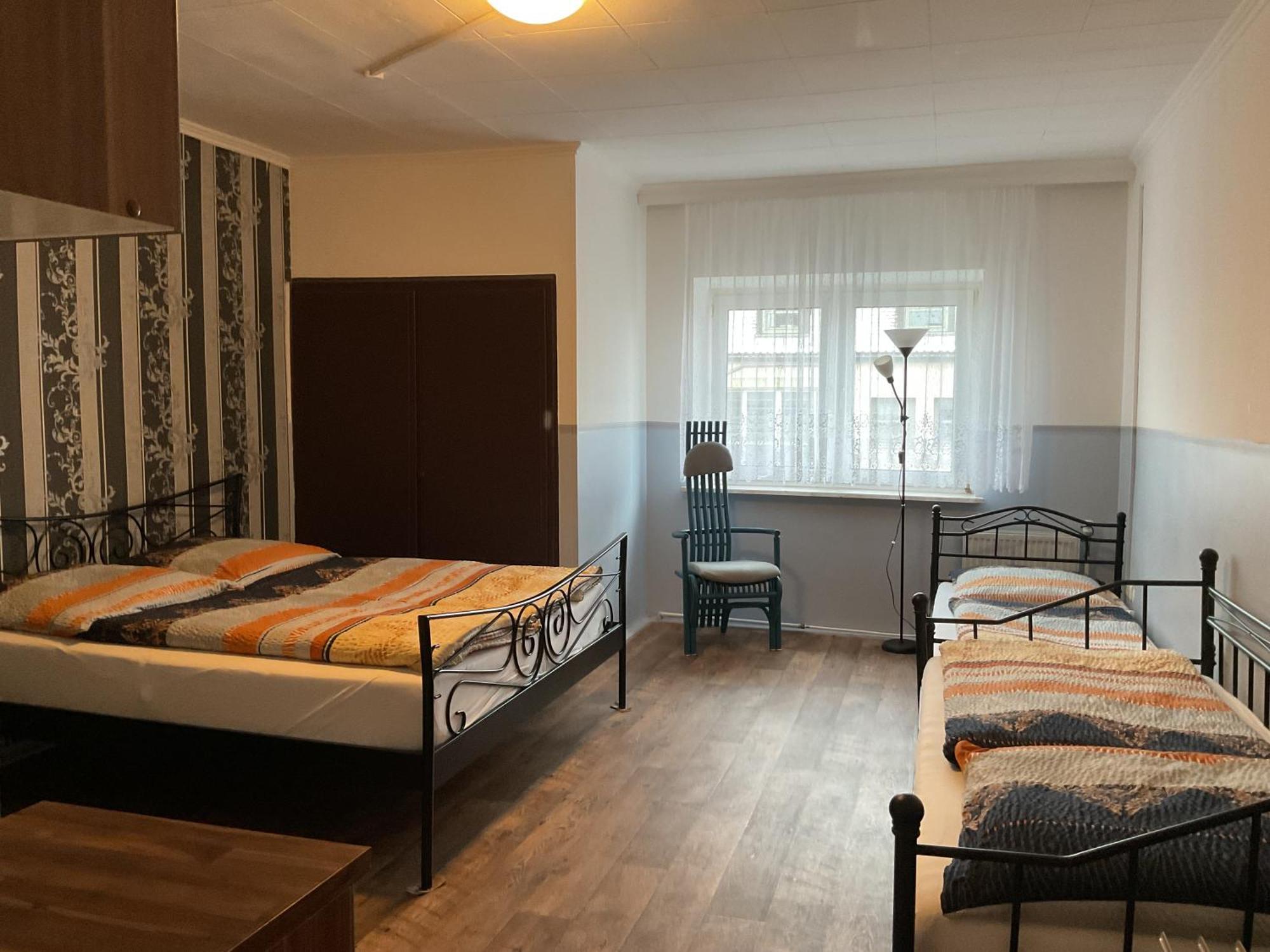 Pension&Hostel Anna - Monteurzimmer ميونيخ المظهر الخارجي الصورة