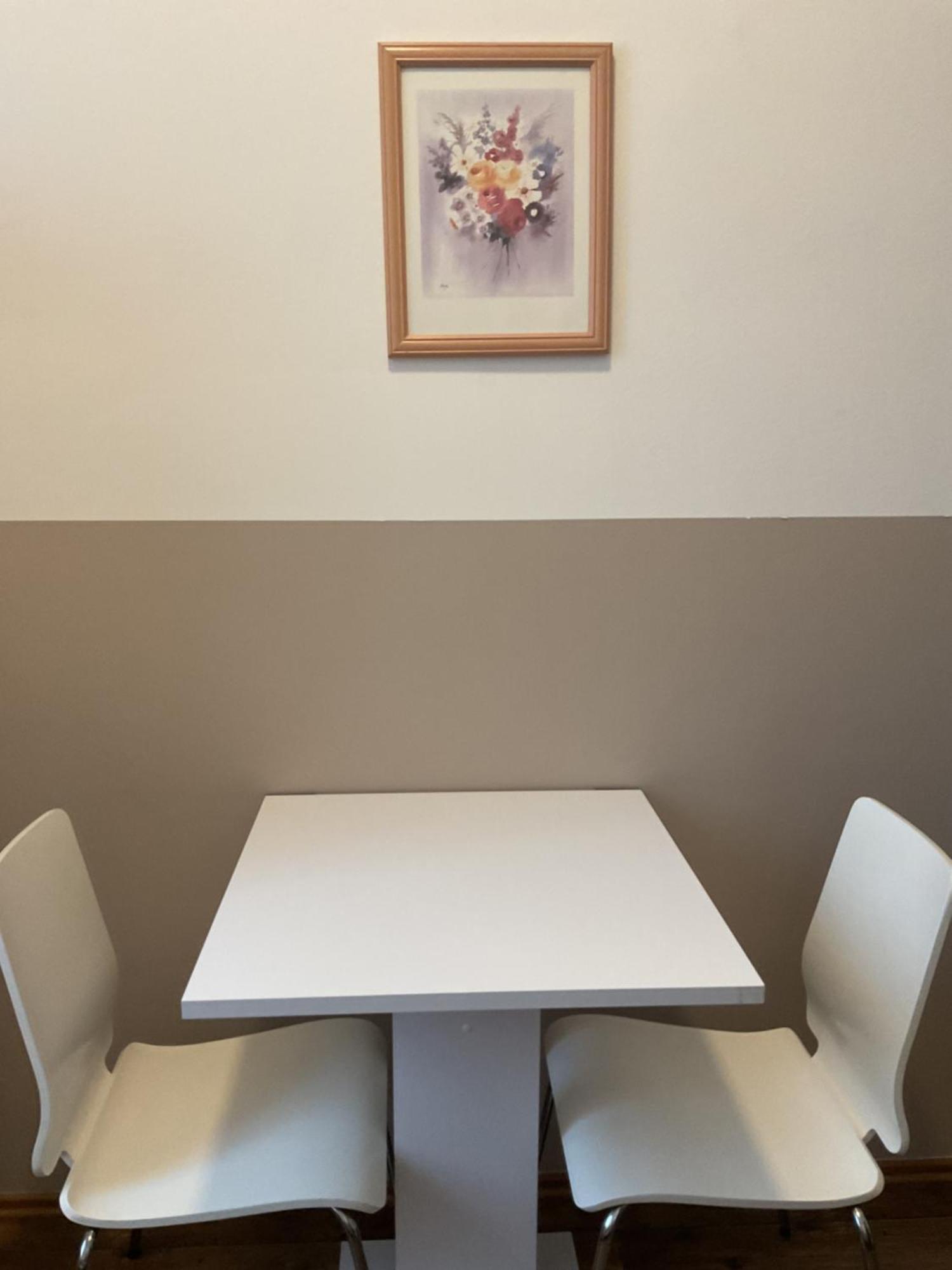 Pension&Hostel Anna - Monteurzimmer ميونيخ المظهر الخارجي الصورة