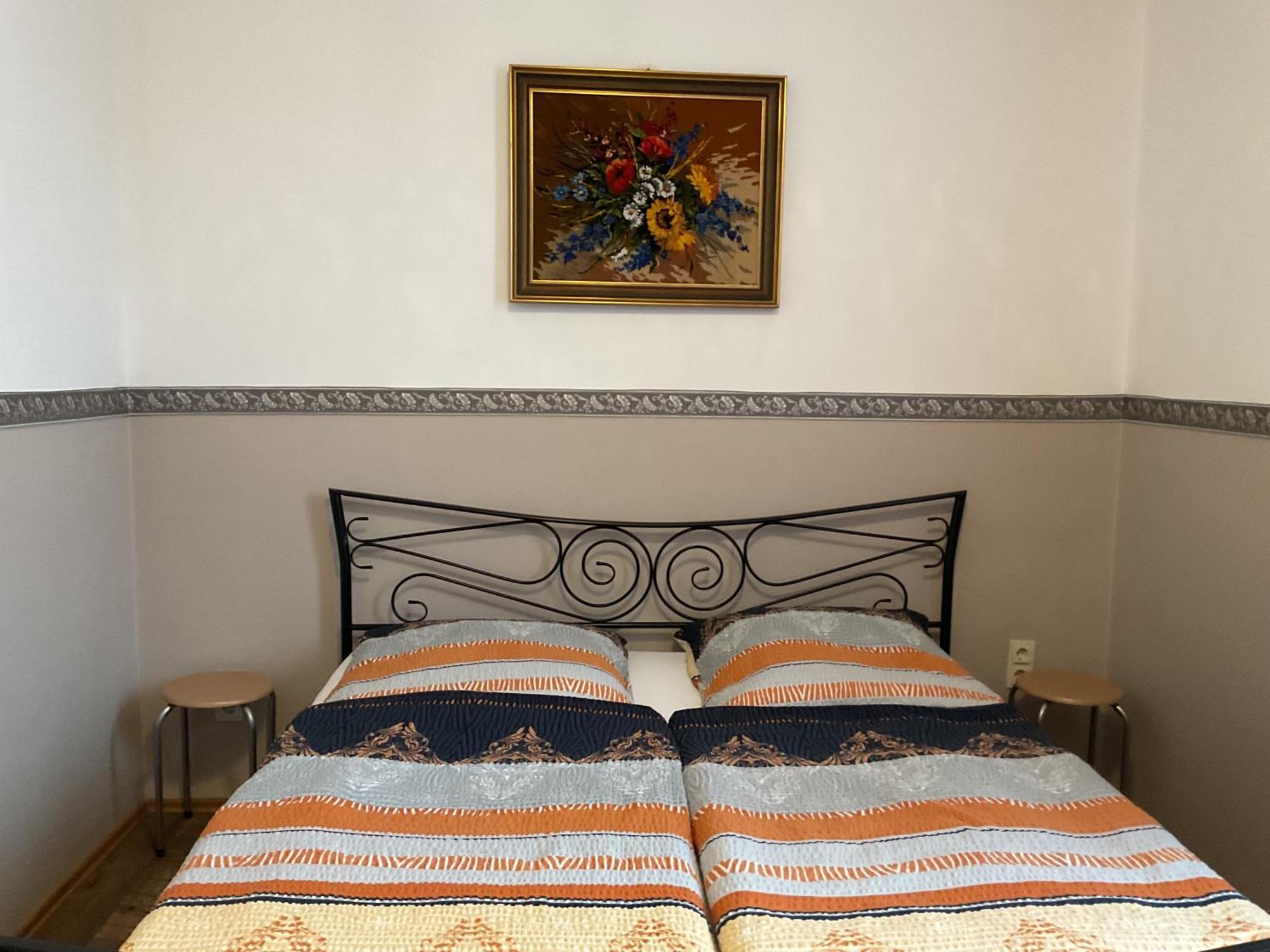 Pension&Hostel Anna - Monteurzimmer ميونيخ المظهر الخارجي الصورة