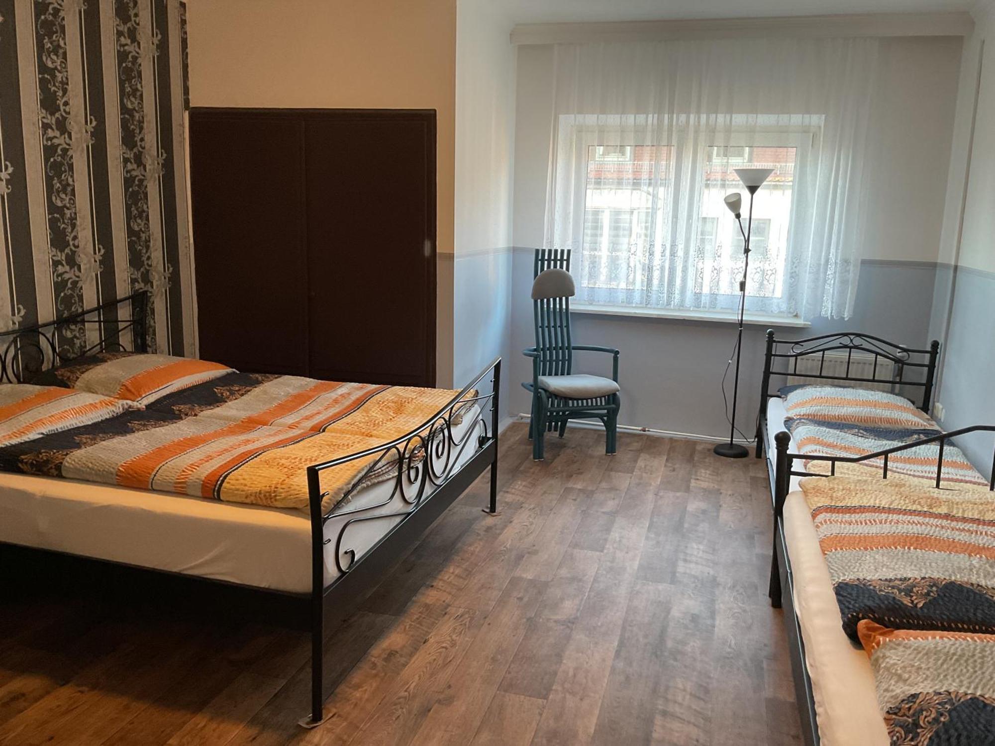 Pension&Hostel Anna - Monteurzimmer ميونيخ المظهر الخارجي الصورة
